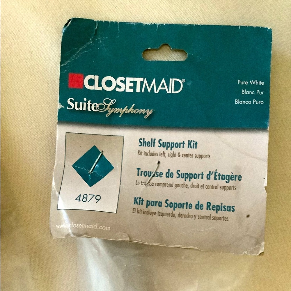 Brand new 2 sets of Closetmaid shelf support brackets